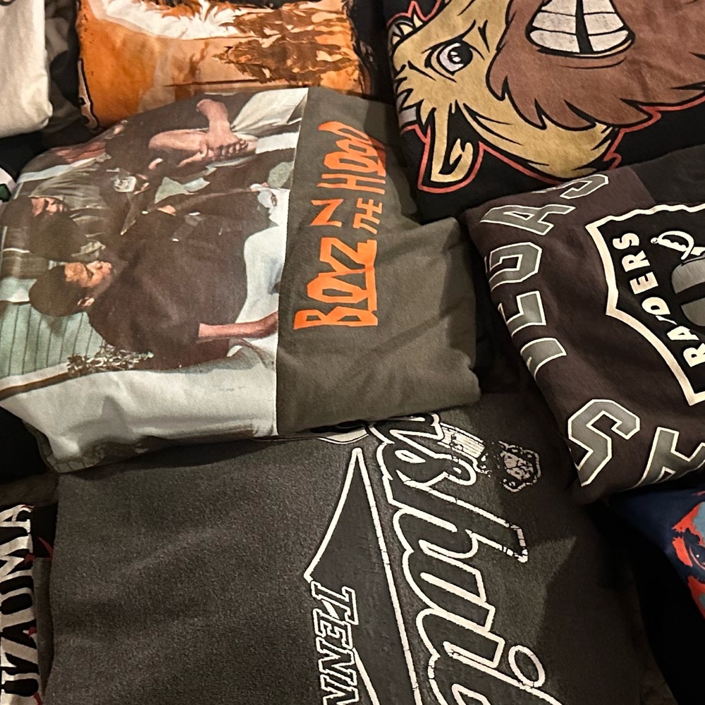 5$ Yerseys And Graphic Tees